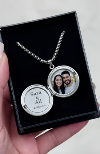 این گردنبند با جعبه برای کادو دادن انتخاب بسیار مناسبی است